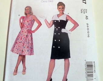 1960s Dress Portrait Collar Large Sleeveless Double Breasted retro sewing pattern McCalls 7087 Size 6 8 10 12 14 UNCUT FF