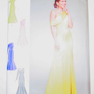 Evening Gown Prom Dress Bridesmaid Cold One Shoulder sewing pattern Simplicity 8870 Size 12 14 16 18 20 UNCUT FF