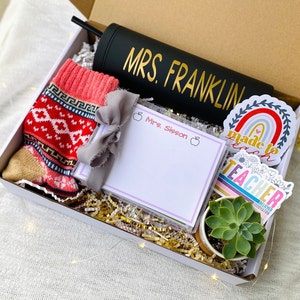 Teacher gifts Christmas box teacher gifts basket teacher appreciation gift box holiday teacher gift box for teacher Christmas gift set