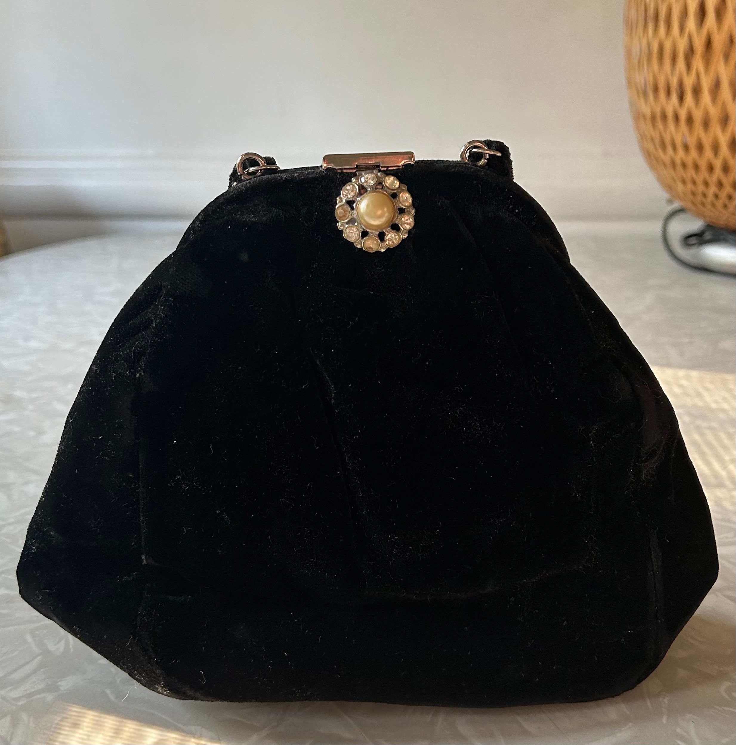Vintage chanel bags 1950 hotsell