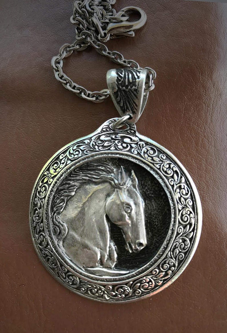 Friesian Horse Head Sculptured 2 Inch Pendant in Fancy Pewter | Etsy ...