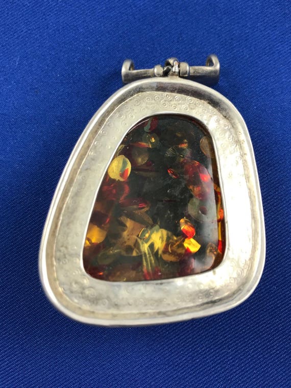 Gorgeous Amber Statement Pendant - image 3