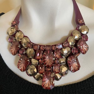 Vintage Joan Rivers bib necklace