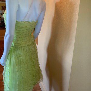 Lime Ruffled Silk Oscar de la Renta Cocktail Dress image 4
