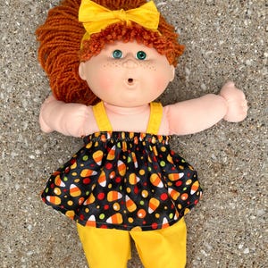 HALLOWEEN! Cabbage Patch Doll Clothes. Fits 16&quot; Girl Dolls. Candy Corn Blouse, Hair Tie, and Yellow Pants