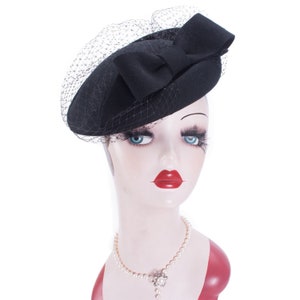 1pcs Black Womens Wool Felt Queen Kate Shape Beret Hats Bow Ribbon Cocktail Race Modern Pillbox hat A506