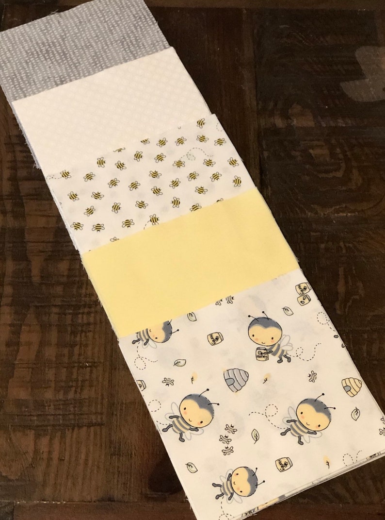 Bumblebee Baby Shower Quilt Kit Yellow and Gray Baby Shower Gift Honey Bees Baby Blanket -Newborn Gift Bee Baby Quilt Baby Shower Id