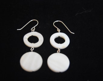 Mother of Pearl Dangling Earrings Silver