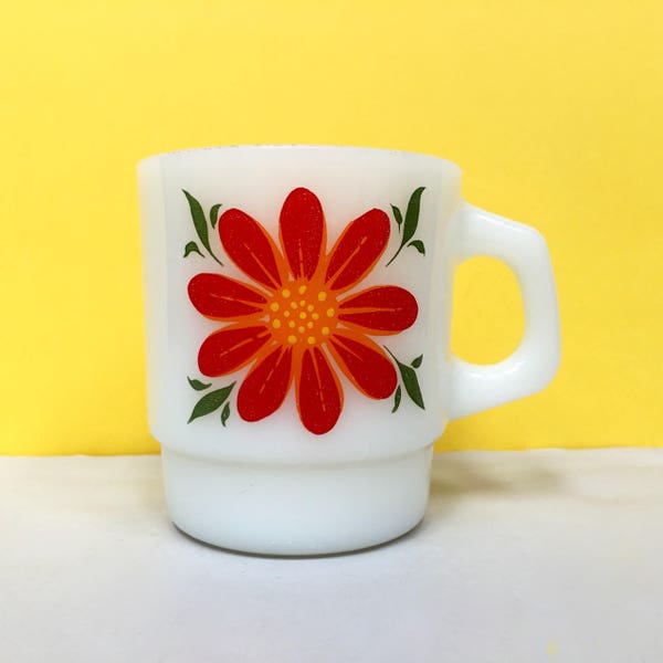 Fire King 'Daybeakers' mug - red and orange flowers