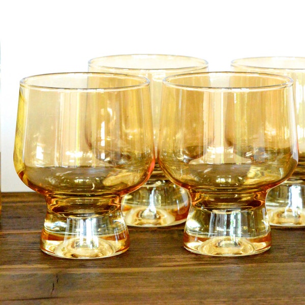 Crown Corning 'Regis' gold lustre tumblers (medium), set of four