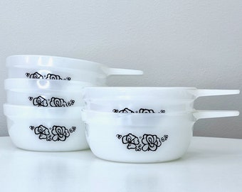 AGEE / CROWN PYREX (Australia) 'Clover' Round Handled Ramekins (set x5)