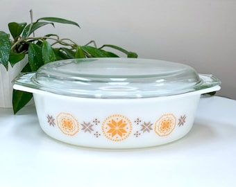 PYREX (USA) 'Town and Country' #045 Large Oval Casserole