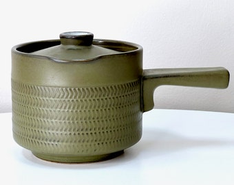 Denby (England) 'Camelot' 1pt Bean/Stew Pot