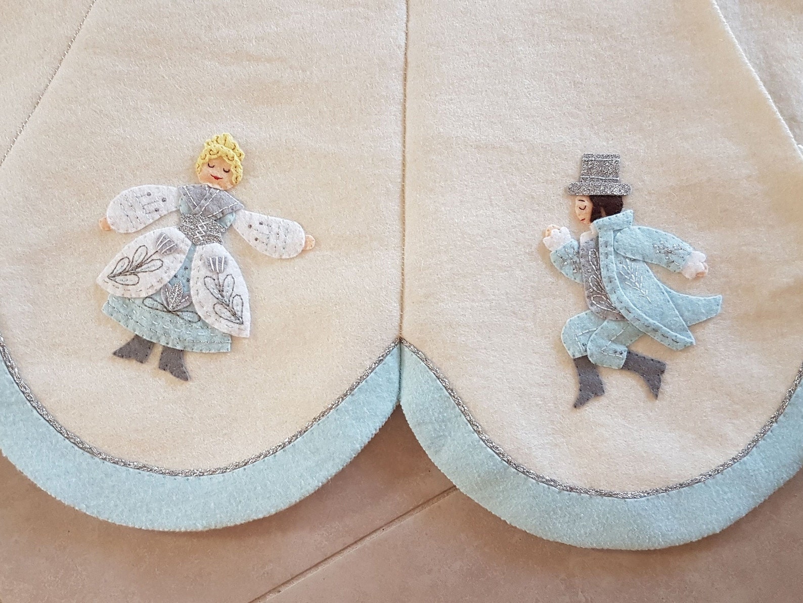 12 Days Of Christmas Tree Skirt 