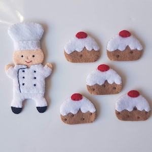 5 currant buns finger puppet set