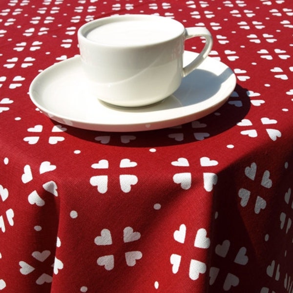 Nappe blanc rouge petits coeurs design scandinave Chemin de table Serviettes Rideaux Oreillers Torchon super CADEAU