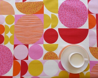 Curtain valance Tablecloth Pink Red Yellow abstract Rounds Figures Geometrical Spira Anita fabric Scandinavian Design Table linen towel GIFT