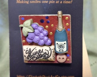 Wine pin, Wine brooch, Wine bottle, Wine, grapes, cork  Y