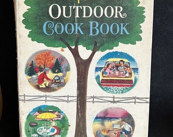 1961 First Edition 1st Run Betty Crocker's Outdoor Cookbook Vintage Used