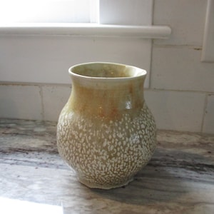 Handmade ceramic vase / bowl FREE SHIPPING