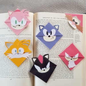 Sonic the Hedgehog, Shadow, Knuckles, Tails, Amy Rose, Dr. Eggman Laminated Corner Bookmark