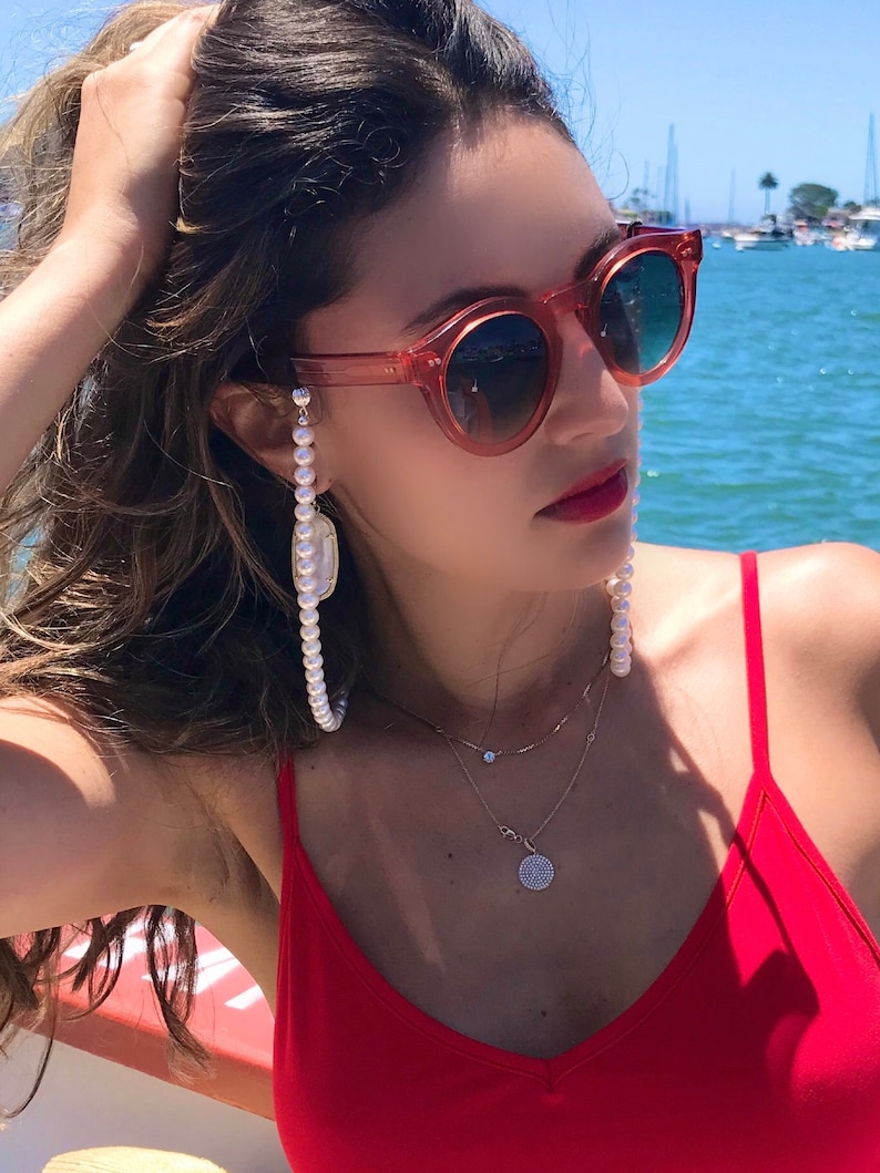 White Cultured Pearls, Sunglass Chain, Eyeglass Chain, Necklace, Mask Chain, gifts for her. shops