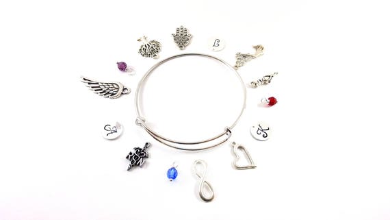 Eternal Love Pet Bracelet Silver Plated Bracelet with Eternity Heart Paw /& Bones