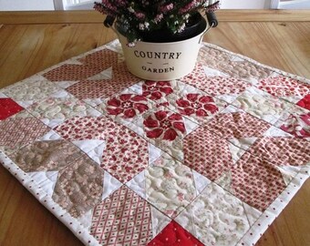 Quilt table topper, Red shape table mat, Table Quilt, Ivory and red Table Decor