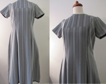 70s Striped A-Line Dress in Black and White, L-XL // Vintage Dress