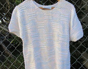 80s Yarn Spinners Short Sleeve Knit Sweater, M-L // Vintage Knit Jumper Made in USA // White Pale Pastel Pullover