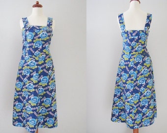 50s Navy Floral Pinafore Sundress, S-M // Vintage Tropical Jumper Dress w/ Button-on Braces