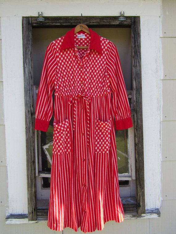 60s/70s Saks Fifth Avenue Red Striped and Checker… - image 5