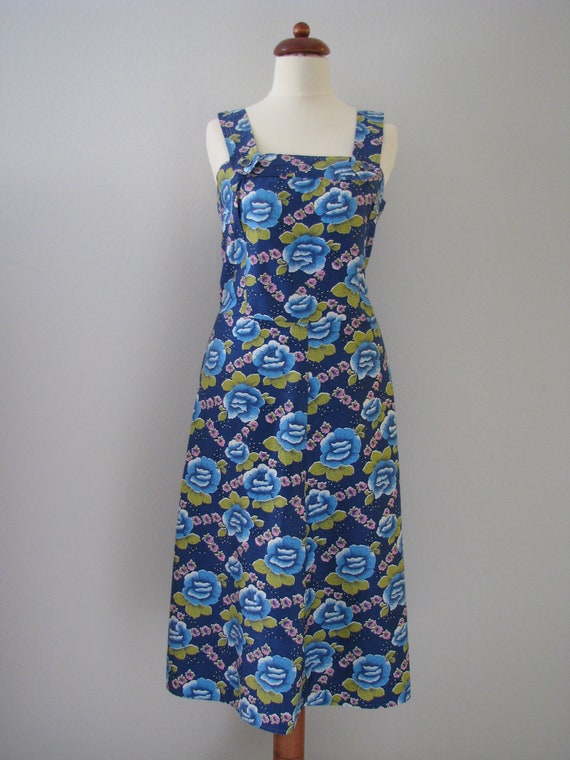 50s Navy Floral Pinafore Sundress, S-M // Vintage… - image 3