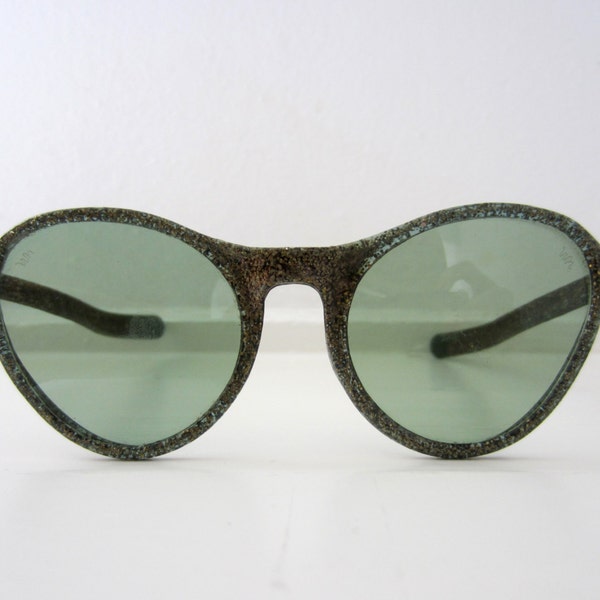 40s/50s Willson Green Glittering Cat Eye Sunglasses // Vintage Cat Eyes Sunglasses