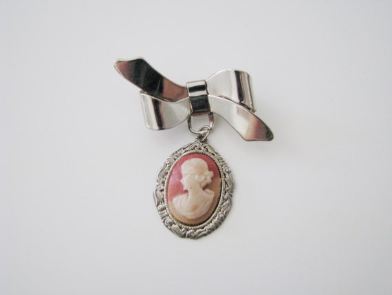 Vintage Silver Cameo Bow Brooch // Mid-Century Pi… - image 1