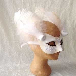 Artisan eye mask: 'Elegant little birds' feathers, lace and birds Traditional handmade mask image 1