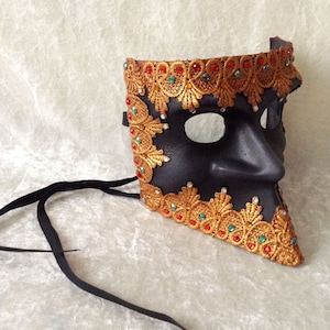 Artisan Bauta masker: &#39;Bauta Deluxe black&#39; (lace and rhinestones) - Traditional handmade mask
