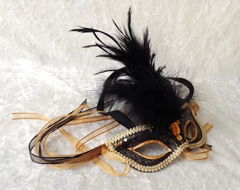 Artisan eye mask: 'Elegant black' (rhinestones and feathers) - Traditional handmade mask