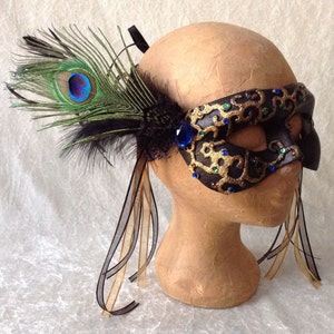 Artisan eye mask: &#39;Black with golden curls&#39; (3d curls, rhinestones and feathers) - Traditional handmade mask