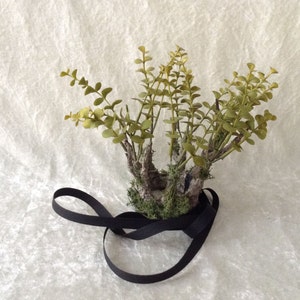Crown - Extra Small, handmade branches Crown with mos and small leaves (tree imitation)