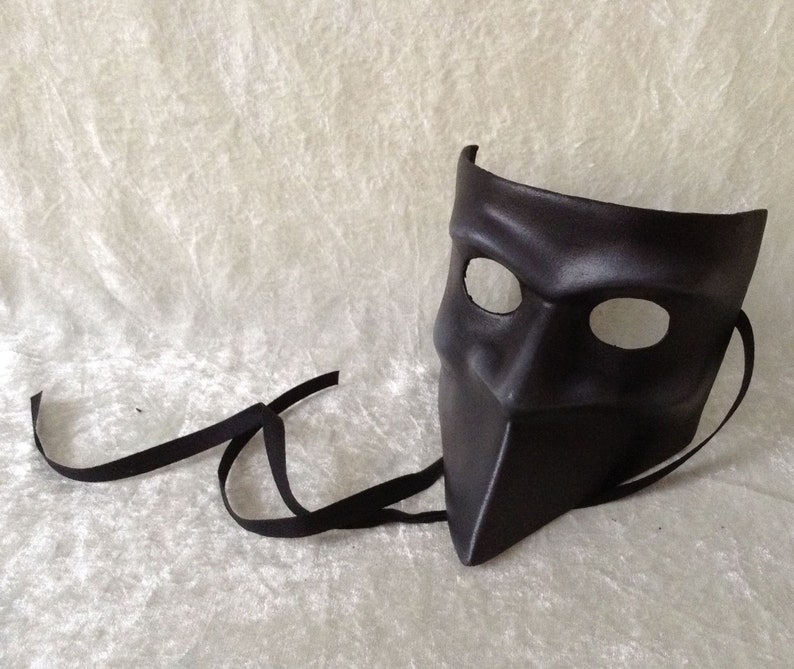 subtle painted highlights - Traditional handmade mask : /'Classic black Bauta/' Bauta mask classic wearable art