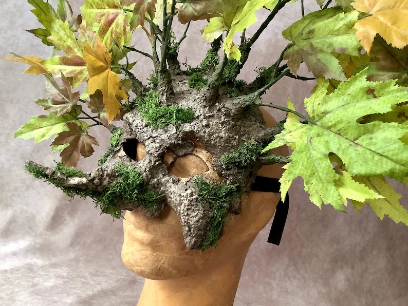 Artisan mask: 'Half tree mask' with green leaves and moss Traditional handmade mask image 7