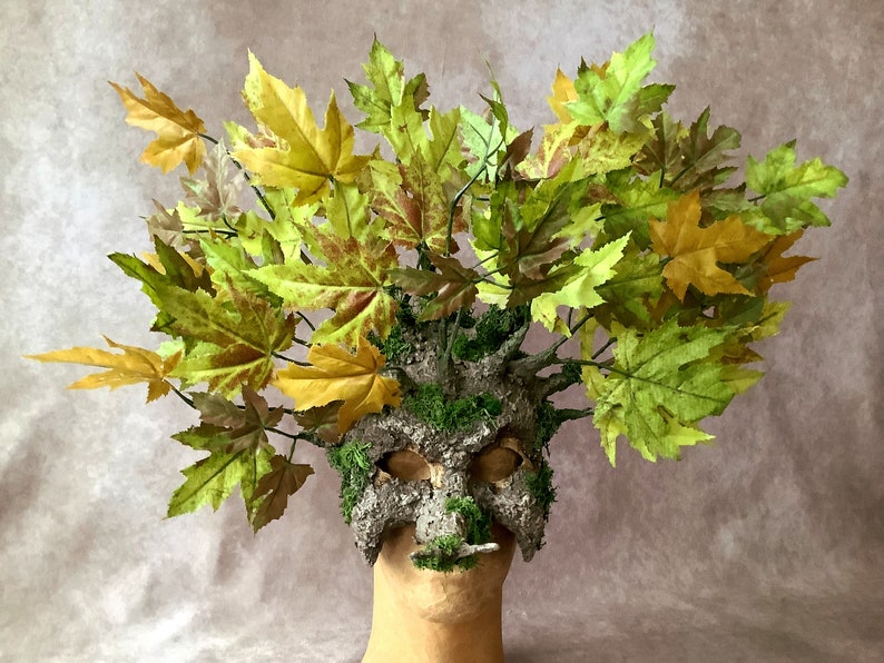 Artisan mask: 'Half tree mask' with green leaves and moss Traditional handmade mask image 3