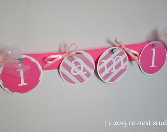 i am one! customized high chair birthday banner - perfect for first birthdays!