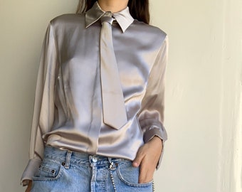 Louis Feraud Satin Long Sleeve Blouse 1980s vintage Dark Purple Crew Neck Loose Fit Back Zip Top Large