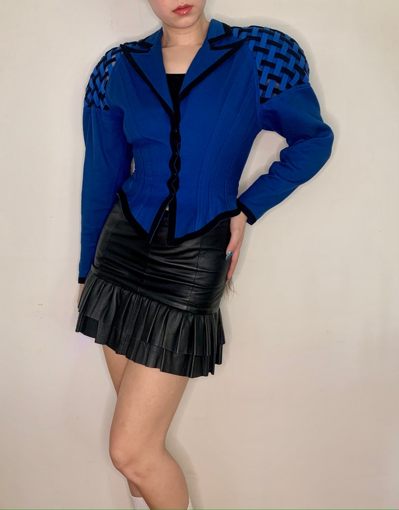 Vintage 80s Blue & Black Corset Fitting Top image 2