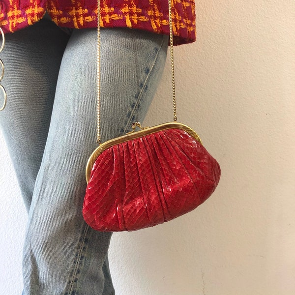 Sac à Main Judith Leiber En Peau De Serpent - Noir Et Or - Occasion - Modèle Clutch