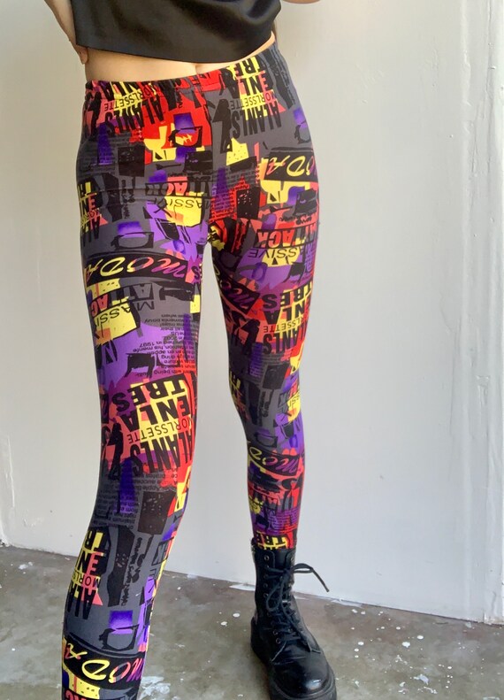 SALE: 90's Printed Leggings - image 5