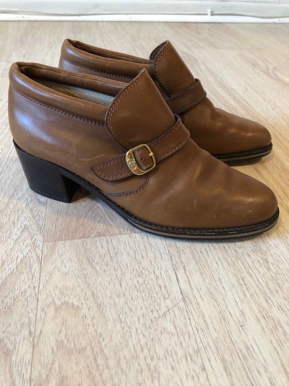 Vintage Gucci Brown Leather Loafers