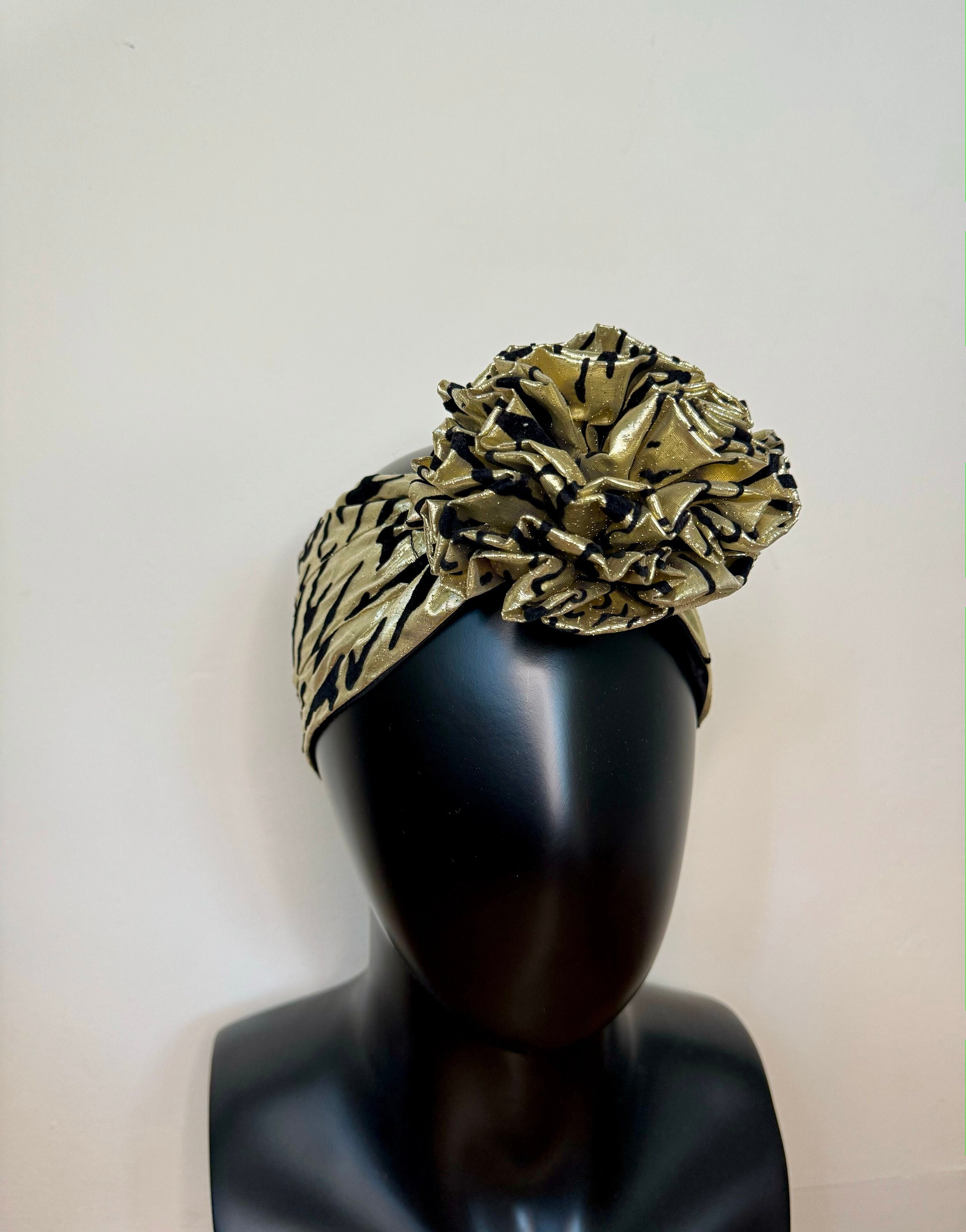 NWT Vintage(?) Kokin NY Lotus Feather Avant Garde Fascinator Headband Kokin Hats - Etsy Canada main image 2